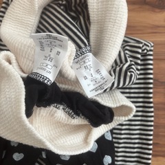 子ども用パジャマ　95サイズ　２着の画像