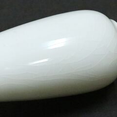 花器　一輪挿し　いつかどこかでだれかとだれか　直径5㎝、高さ12.5㎝、口径1.5㎝　陶器　中古品の画像