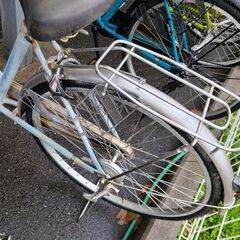 J1927【リユースのサカイ柏店】シティサイクル　ダイナモライト　26インチ　シルバー　★店頭にて試乗可★ 簡易クリーニング済　　 中古自転車 　流山市  松戸市 我孫子市 鎌ヶ谷市 船橋市 守谷市 取手市の画像