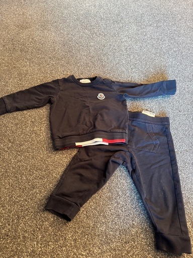 モンクレールセットアップ2セット モンクレール キッズ セットアップ MONCLER ブランド 子供服 セット 