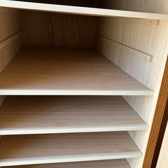 木製キャビネットの画像