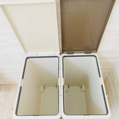 ゴミ箱 連結可能　生ゴミ未使用　キャスター付き　美品　dustboxの画像