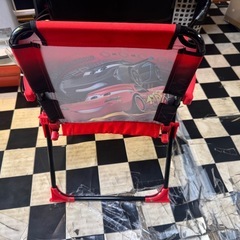 【リサイクルサービス八光】折りたたみ椅子 キッズチェア　カーズ マックイーンの画像
