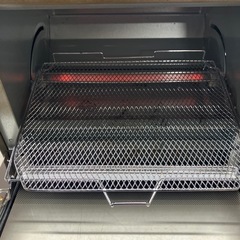 ロ2512-388 象印　オーブントースター　EQ-AB22型　1000W 2023年製　通電確認済み　キズ汚れ有りの画像