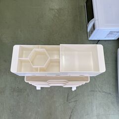 【リサイクルショップ ピカソ 小松原】✨未使用品‼ キャスター付き多段収納ワゴン／ホワイト✨★9456★の画像