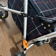 取説有　シニアカー　美品　記名有り　 手押し車の画像