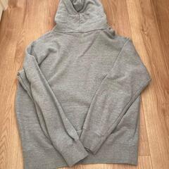 SWALLOWS クルー　パーカー　Lサイズの画像