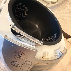 【0円】ジャンク品TOSHIBA炊飯器の画像