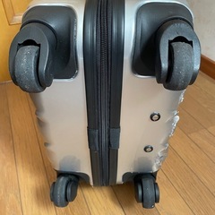 キャリーバッグの画像