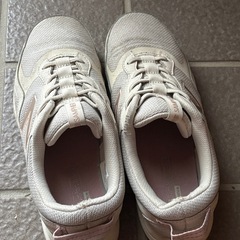 New Balance 24cmの画像