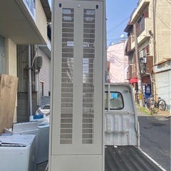 A477✳︎大阪✳︎直接引取✳︎大型サーバーラック「W900×D600×H2000」の画像