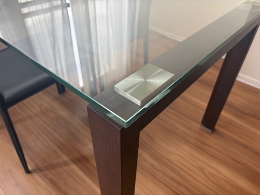 ストア ガラスダイニングテーブル FLYMEe Noir GLASS TOP DINING TABLE