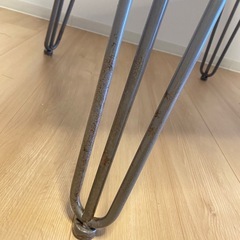 ダイニングテーブルの画像