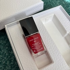 新品【DIOR】マニキュアの画像