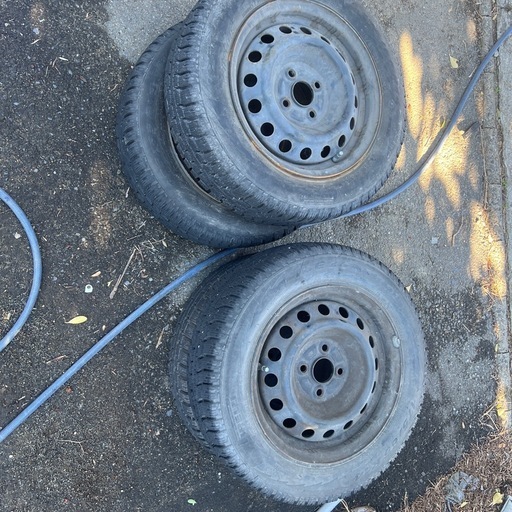175/65R14 PCD100 4H スタッドレスタイヤの通販はau PAY マーケット 