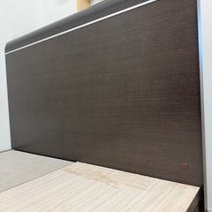 【予約済】ベッド　シングル　フレームのみ　引き出し2個の画像