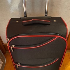 スーツケース
の画像
