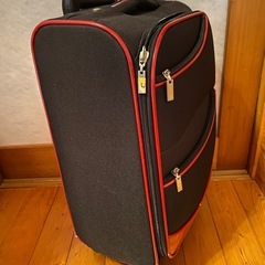 スーツケース
の画像