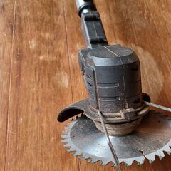 草刈り機　充電式　の画像