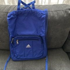 adidasナイロンバッグ・財布の画像
