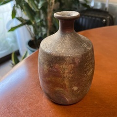 備前焼一輪挿しの画像