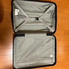【2000円】MUJI 無印良品 ハードキャリーケース（36L）引っ越しのための画像