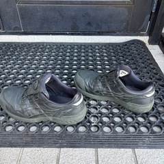 受け渡し予定者決定しました。アシックス安全靴25.5cm定価15,000円1ヶ月使用中古の画像