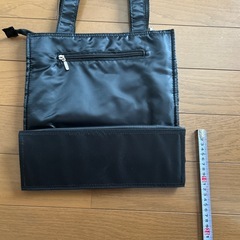 トートバッグ　A4 縦型　男女兼用の画像