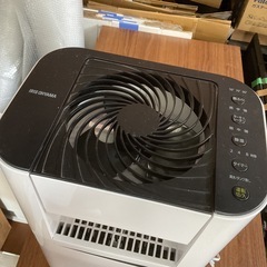 サーキュレーター衣類乾燥除湿機　2021年　アイリスオーヤマ　中古の画像