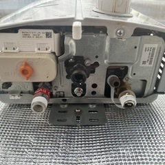 リンナイガス瞬間湯沸器　元止め式の画像