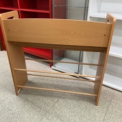 リユースのサカイ東金店 3段絵本ラック ※正面剥がれあり TJ16681の画像