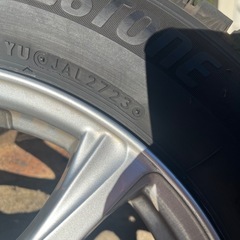 スタッドレスタイヤ　175/65/15の画像