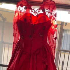 ウエディングドレス
の画像