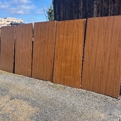 【無料/ 早い者勝ち】リフォームで不用になった引き戸まとめて差し上げます。の画像