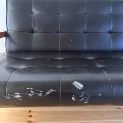 ソファー　黒　キズありの画像