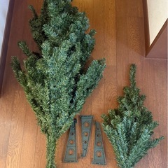 クリスマスツリー/オーナメント/電飾の画像