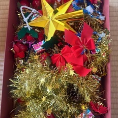 クリスマスツリー/オーナメント/電飾の画像