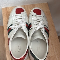 GUCCI スニーカーの画像