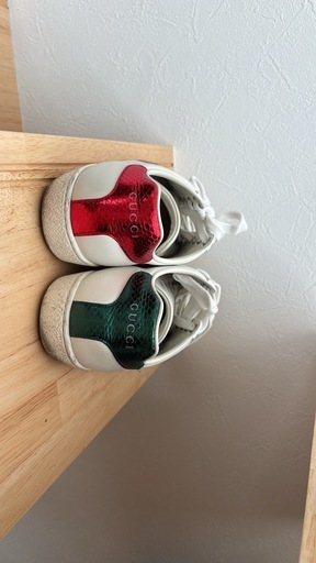 GUCCI スニーカー