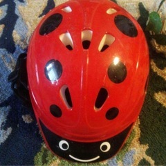 miki houseの子供用自転車ヘルメットの画像