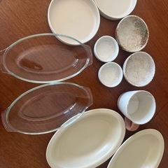 食器セットの画像