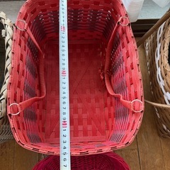 かご4つ
の画像