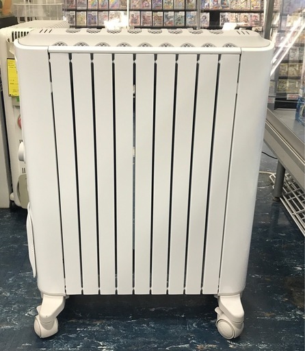 ジモティ割引有★【ジャングルジャングル岸和田店】暖房　デロンギ　ベルカルド　RHJ75V0915-GY　南大阪 岸和田市 貝塚市 泉佐野市 和泉市 忠岡町 熊取町