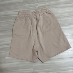 adidasハーフパンツの画像