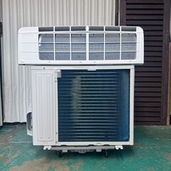 K07028 中古エアコン ハイセンス 2023年製 主に6畳用 冷房能力 2.2KW / 暖房能力2.2KWの画像