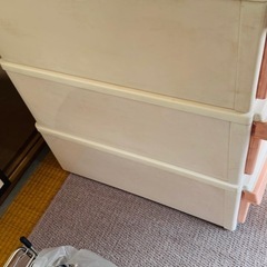 【お譲り先決定】押し入れ収納ケース ３個の画像