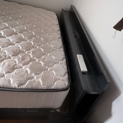 12月中セミダブルベッドフレーム ブラック ベッドフレーム 美品の画像