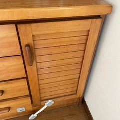 【12/19まで！】＜取りに来て頂ける方限定＞食器棚の画像