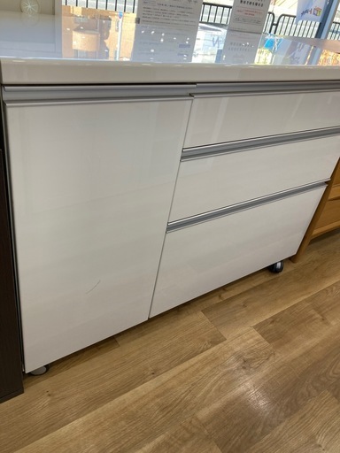 トレファク高槻店】取りに来られる方限定！キャスター付きキッチン