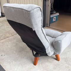 【中古品】12月19日までに、取りに来れる方限定。使用感あり、少々汚れ有り、グレー色の画像